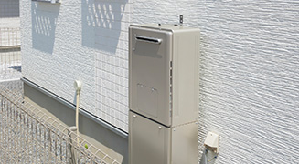 室外給湯器の画像