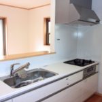 キッチンにある排水蛇腹ホースとは？