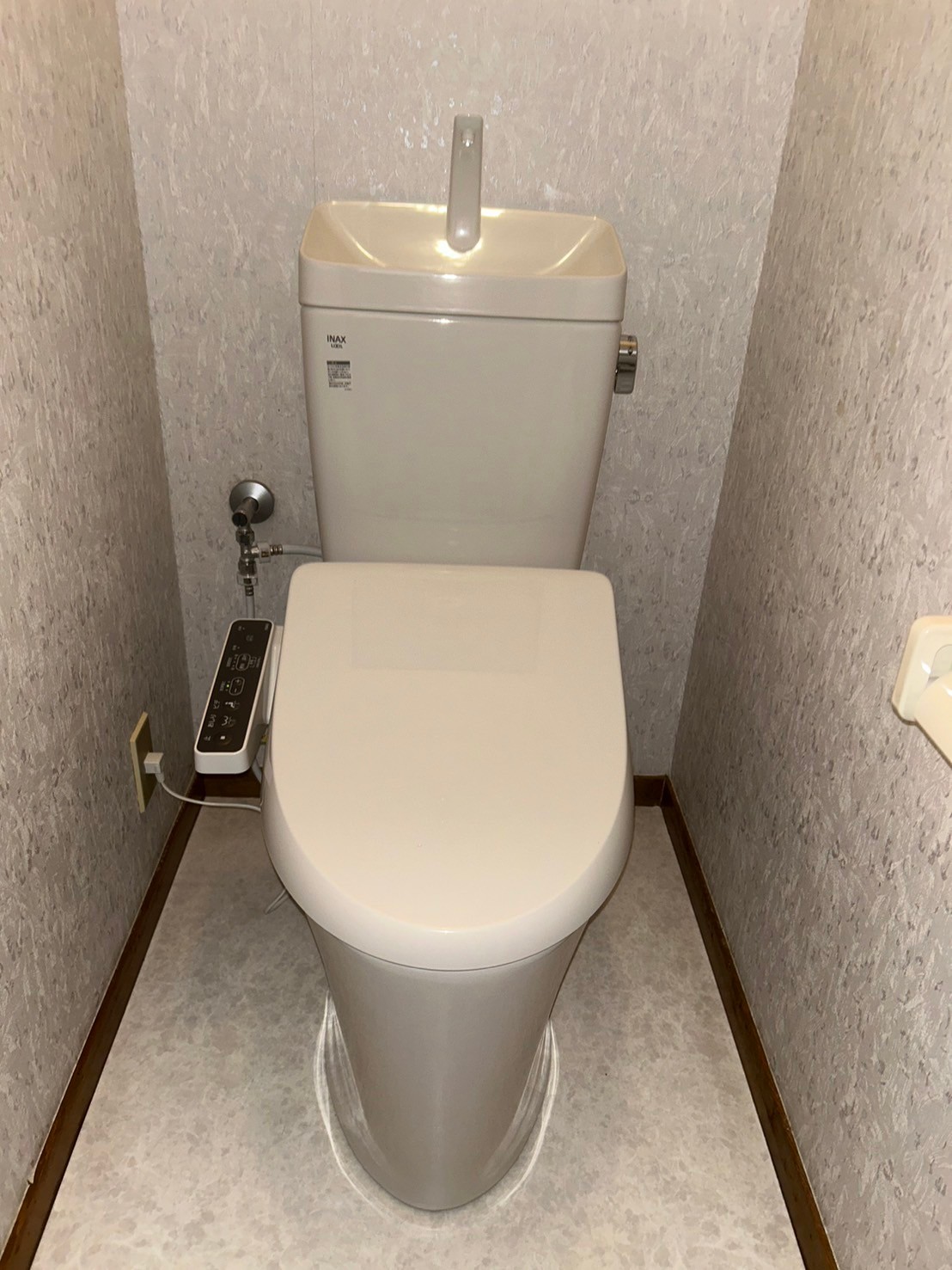 【千葉県船橋市宮本】トイレ交換、クッションフロア張替え