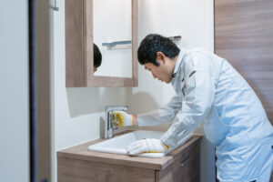 水漏れ修理を業者へ依頼したほうがよい場合