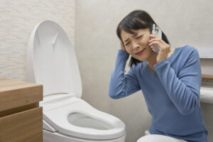 トイレの排水管つまりを放置すると起こるトラブル