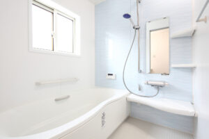 【場所別】お風呂の水漏れが発生する原因と対処法