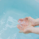 お風呂の水漏れはどこから起きる？発生場所や原因、それぞれの対処法を解説