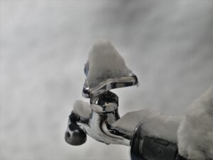 水道管が凍結した際の対策方法