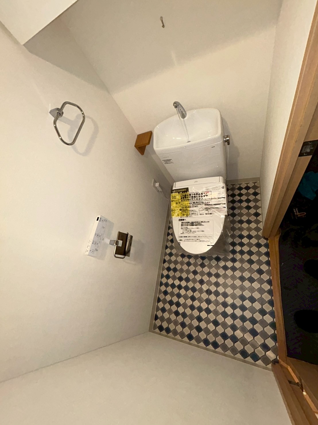 【埼玉県所沢市寿町】トイレ交換、クッションフロア張替え