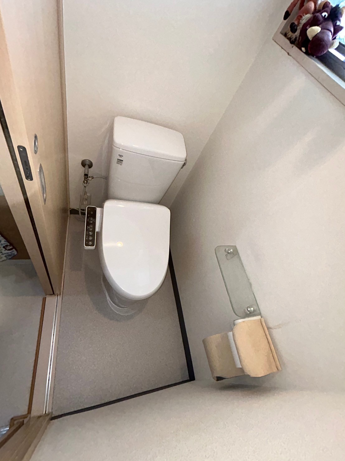 【東京都品川区西大井】トイレ交換、クッションフロア貼替え