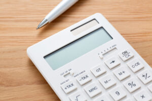 洗面所の詰まりを業者に依頼するときの料金相場
